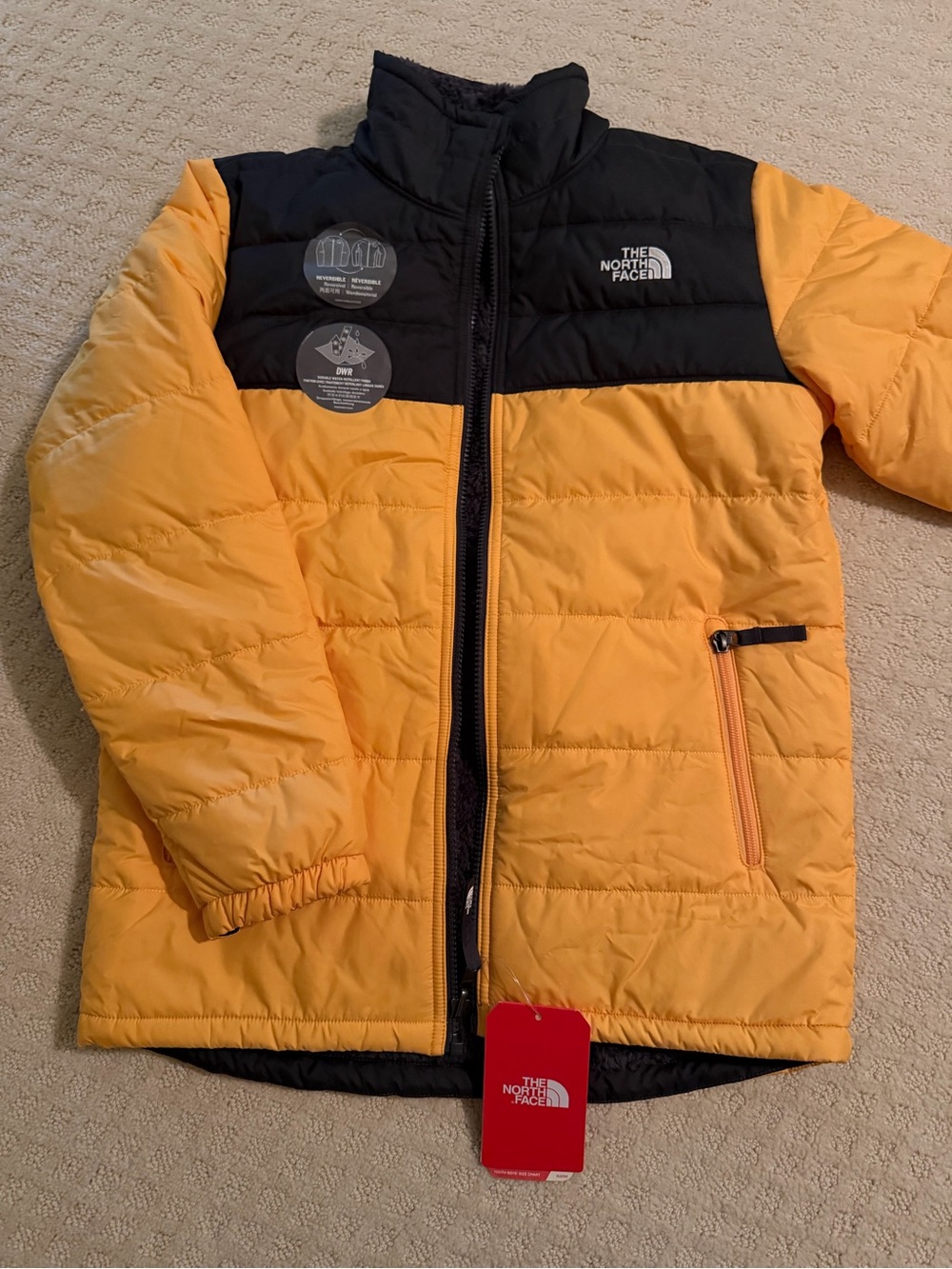 The North Face Kids Black and Yellow Colorblock Puffer Jacket - Boys Youth 14/16